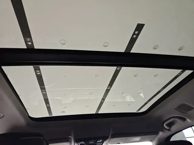 BYD FangChengBao Leopard 5 — Фото автомобиля 17