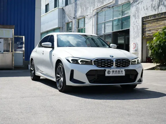 BMW 3 Series — Фото автомобиля 3