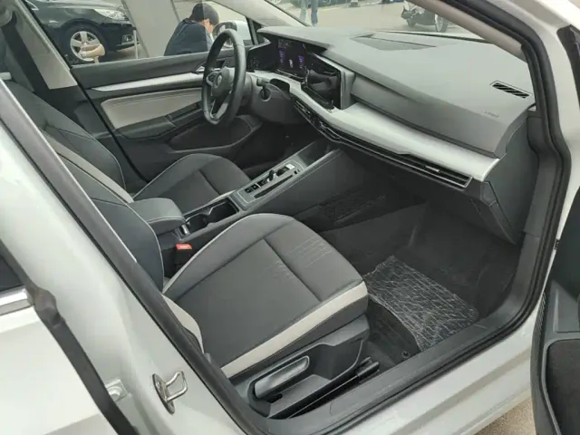 Volkswagen Golf 2021 280TSI DSG Pro — Фото автомобиля 24