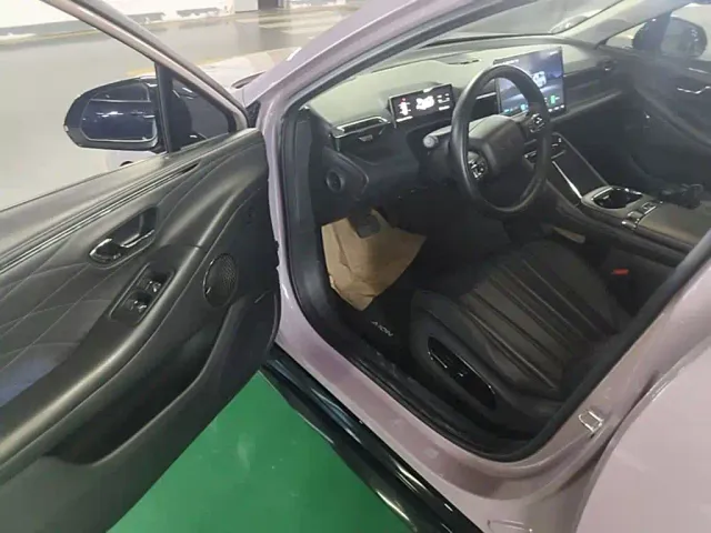 GAC Aion RT — Фото автомобиля 15