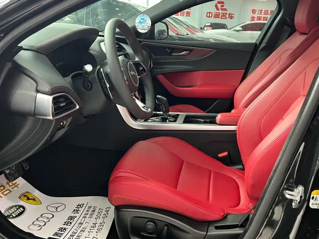 Jaguar XEL — Фото автомобиля 4