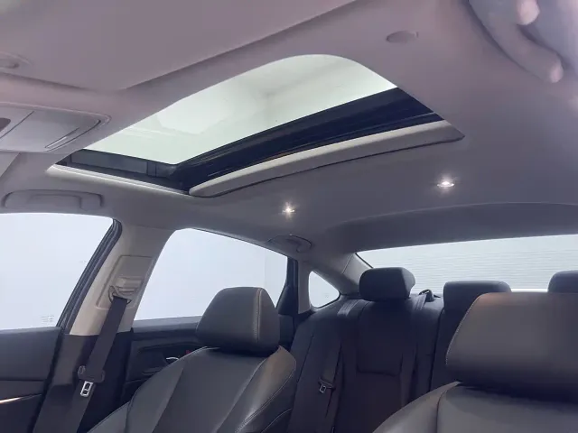 Honda Accord — Фото автомобиля 17