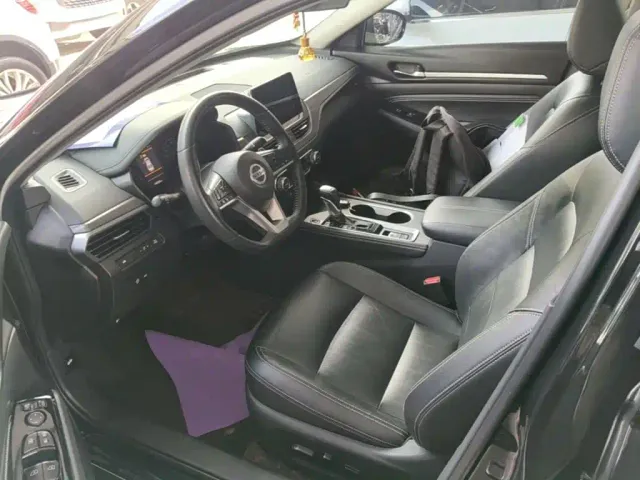 Nissan Teana — Фото автомобиля 14