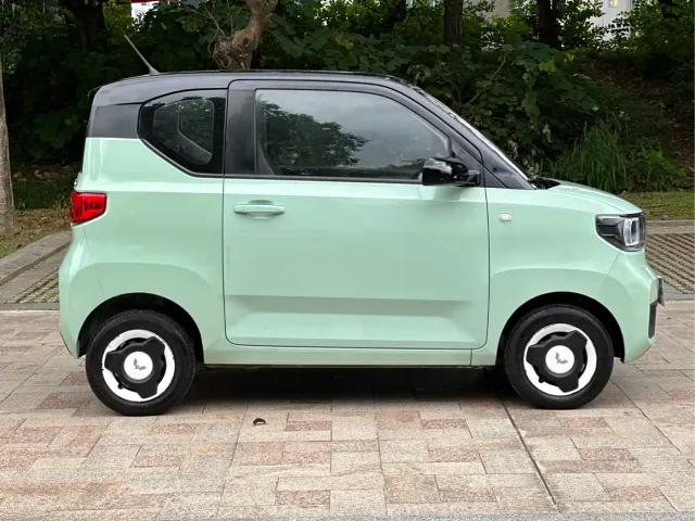 Wuling Hongguang Mini EV — Фото автомобиля 4