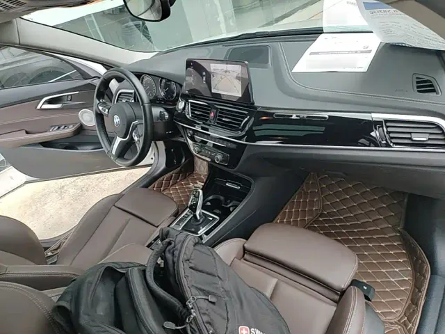 BMW 1 Series — Фото автомобиля 9