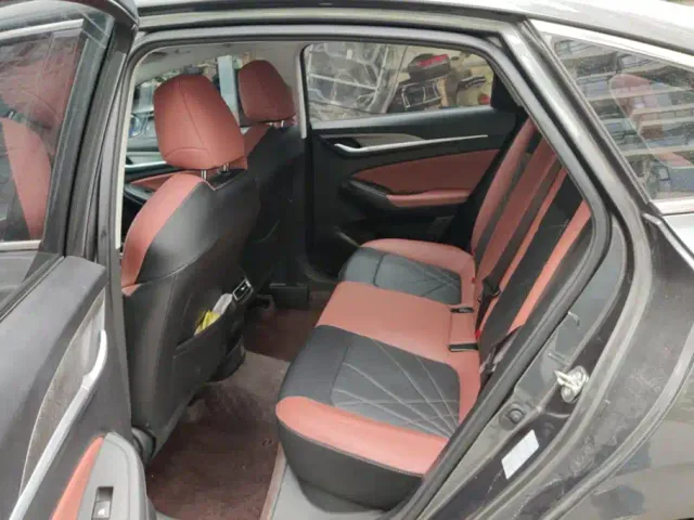 Changan Eado — Фото автомобиля 11