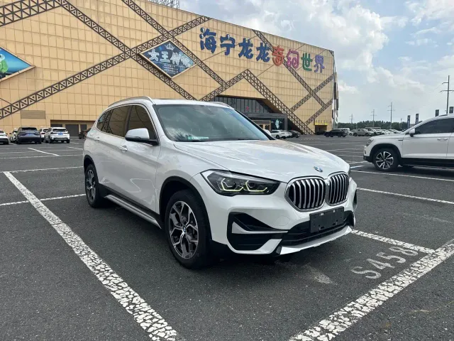 BMW X1 — Фото автомобиля 3