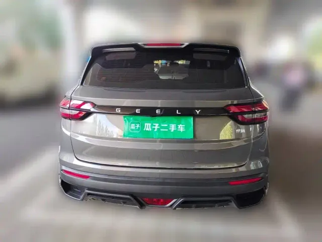 Geely Binyue — Фото автомобиля 7