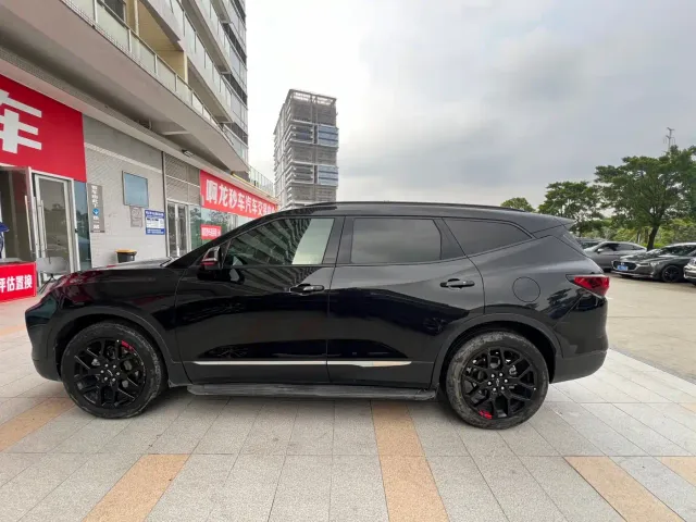 Chevrolet Trailblazer — Фото автомобиля 3