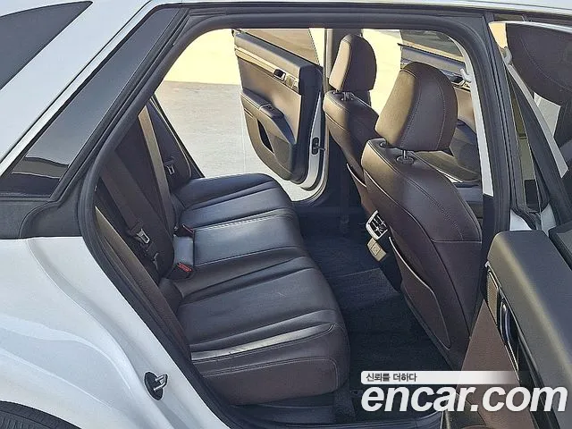 Hyundai Grandeur GN7 — Фото автомобиля 18