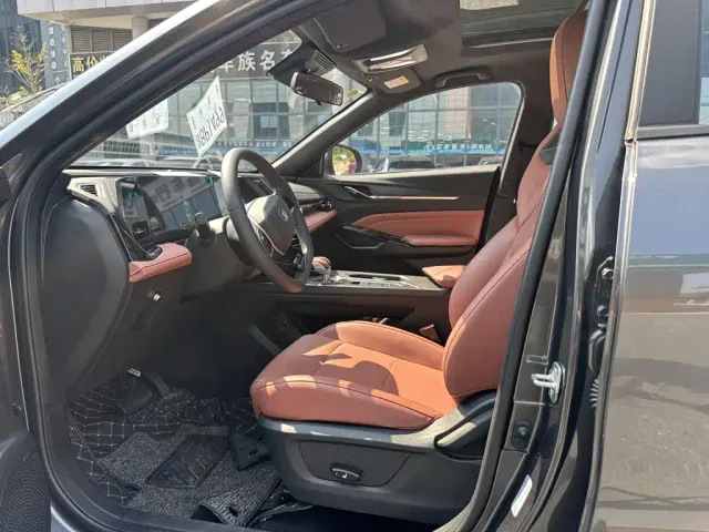 Changan X5 Plus — Фото автомобиля 4