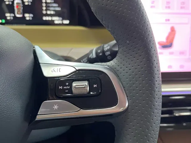 GAC Trumpchi E8 — Фото автомобиля 19