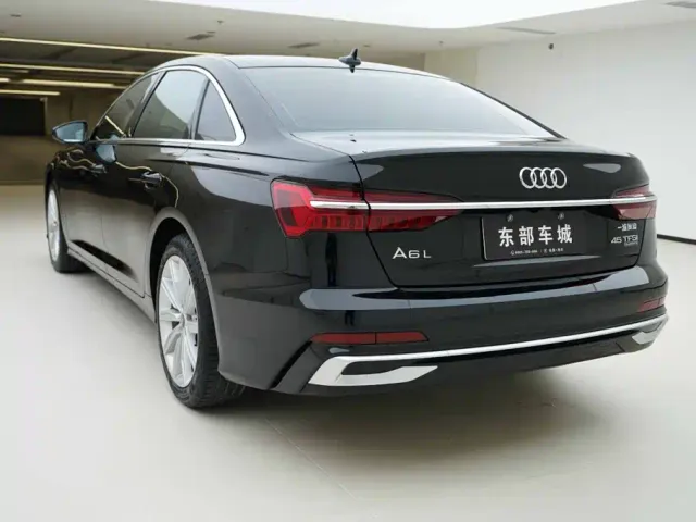 Audi A6L — Фото автомобиля 5