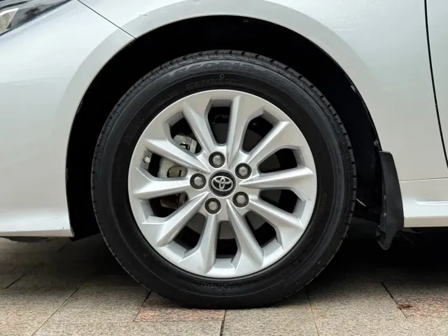 Toyota Corolla 2021 Hybrid 1.8L E-CVT Elite Edition — Фото автомобиля 24