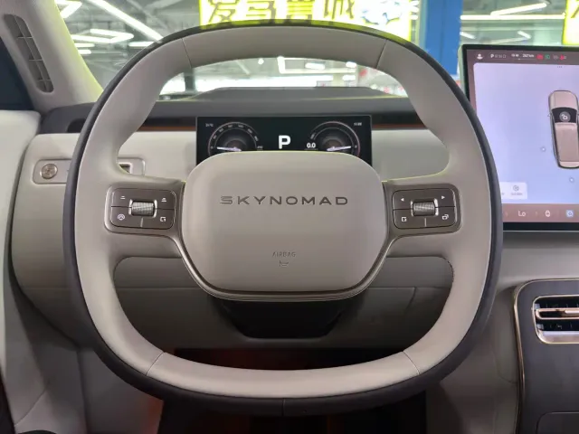 Xiaomi SUV — Фото автомобиля 11