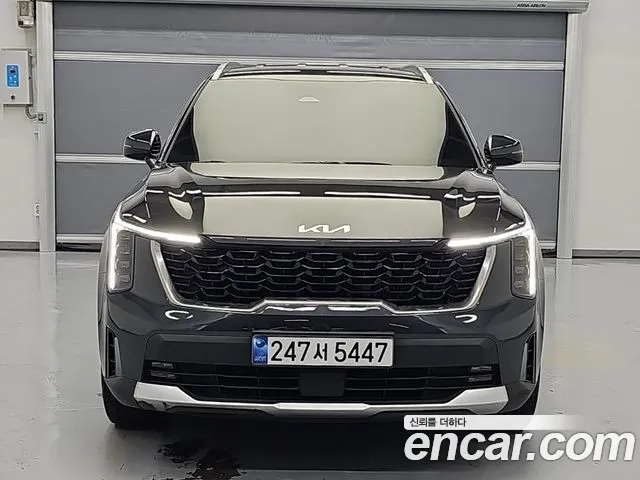 Kia Sorento Бензин 2.5T 2WD — Фото автомобиля 3