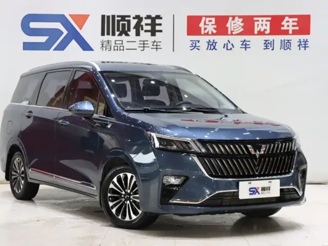 Wuling Jiachen — Фото автомобиля 4