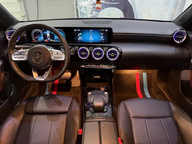 Mercedes-Benz A-Class — Фото автомобиля 4