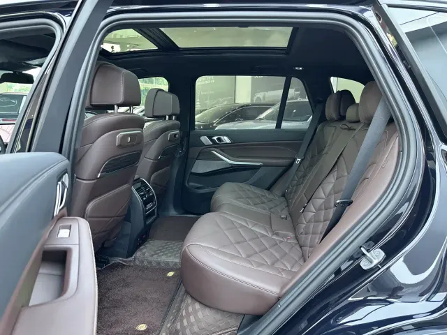 BMW X5 — Фото автомобиля 16