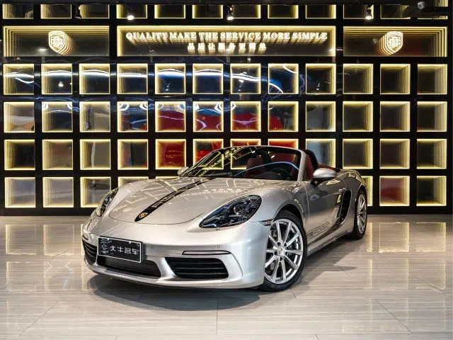 Фотография автомобиля — Porsche 718