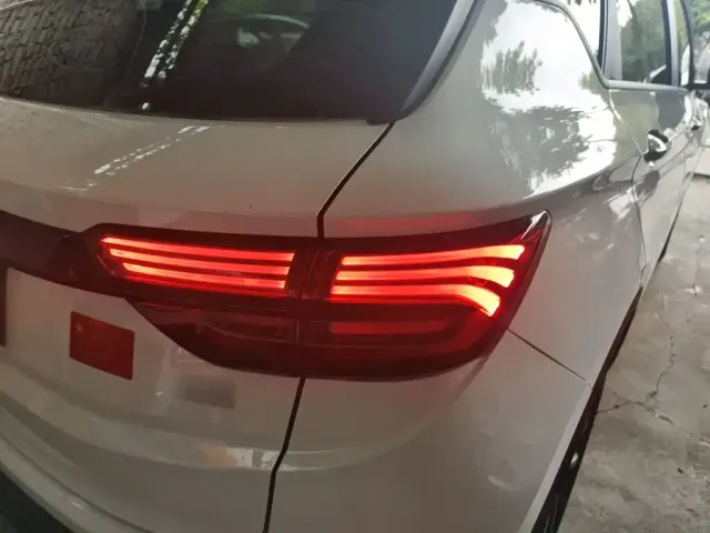 Geely Binyue 2024 1.5T DCT Soaring Dragon Edition — Фото автомобиля 23