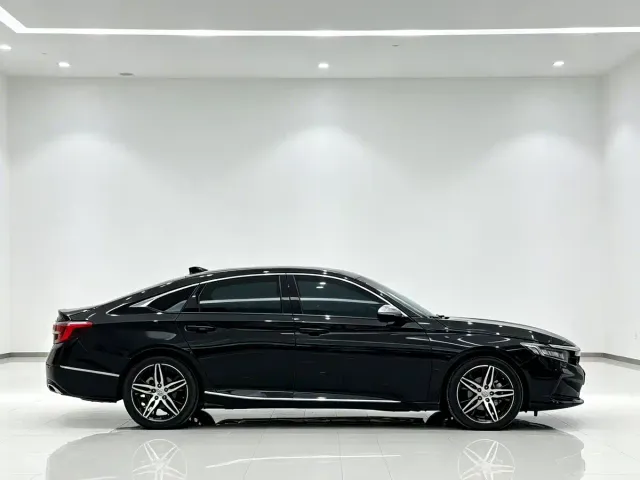 Honda Inspire — Фото автомобиля 9