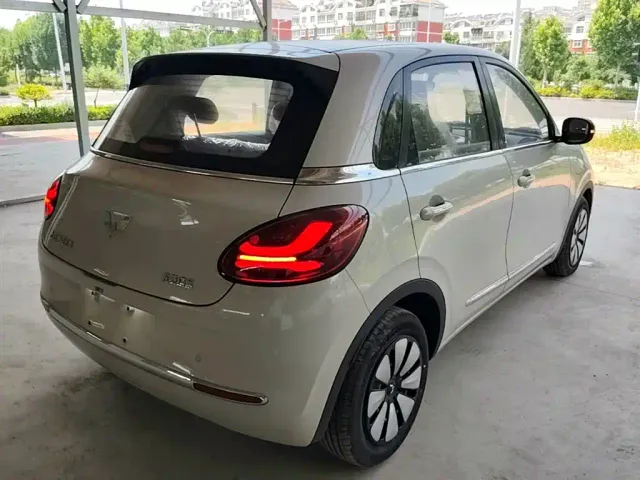 Wuling Bingo — Фото автомобиля 6