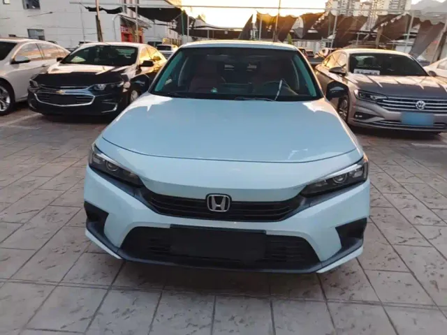 Honda Civic — Фото автомобиля 2