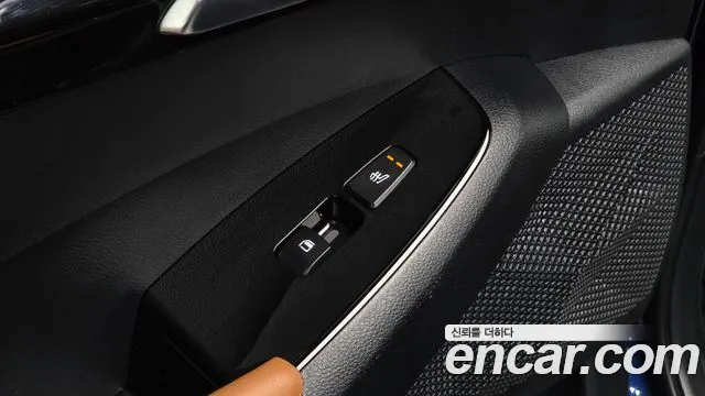 Kia Seltos New — Фото автомобиля 30