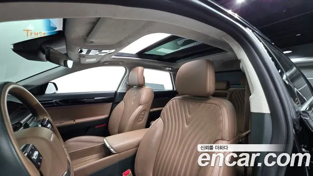 Hyundai Grandeur GN7 — Фото автомобиля 17