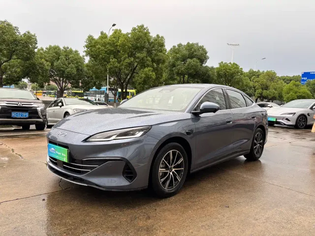 Фотография автомобиля — BYD Seal 06