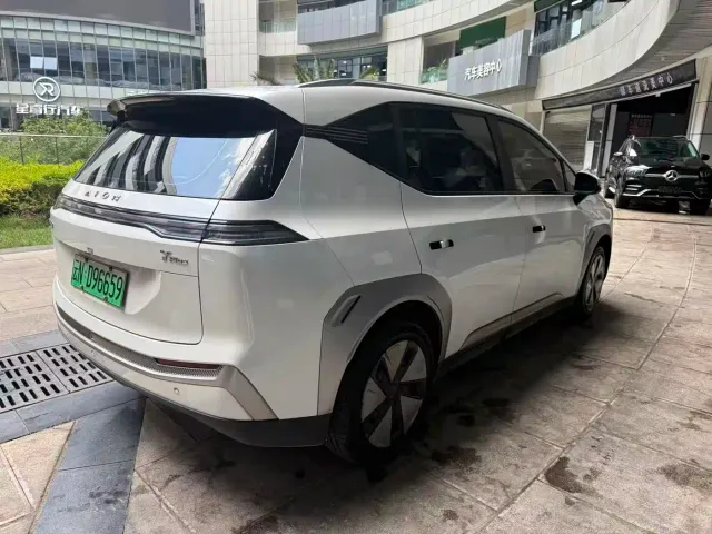 GAC Aion Y — Фото автомобиля 5