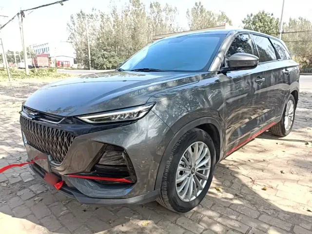 Фотография автомобиля — Changan X7 Plus