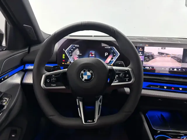 BMW 5 Series — Фото автомобиля 14