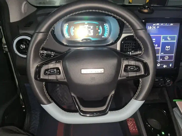 Chery eQ1 — Фото автомобиля 6