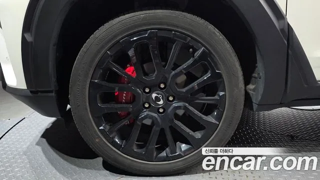 KG_Mobility_Ssangyong Torres Torres Бензин 1.5 2WD — Фото автомобиля 5