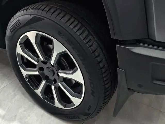BYD FangChengBao Leopard 5 — Фото автомобиля 7