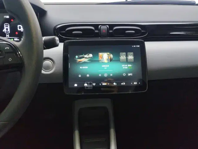 Leapmotor T03 — Фото автомобиля 13