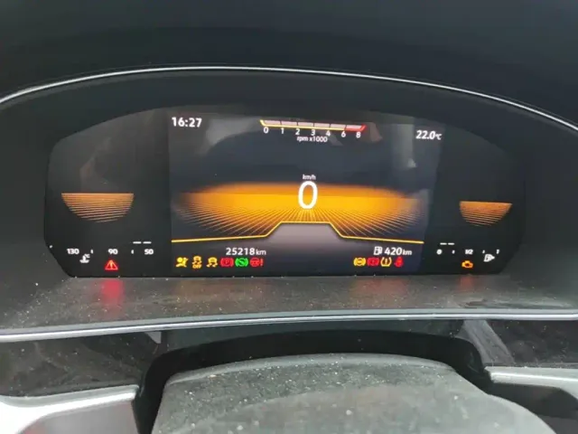 Volkswagen Passat — Фото автомобиля 11
