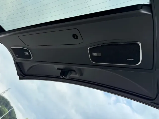 Land Rover Range Rover — Фото автомобиля 26
