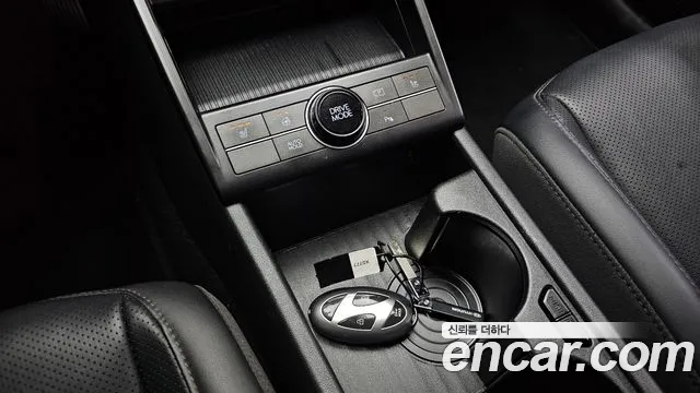 Hyundai Kona — Фото автомобиля 24