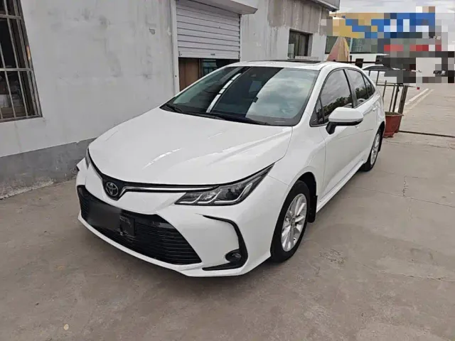Фотография автомобиля — Toyota Corolla