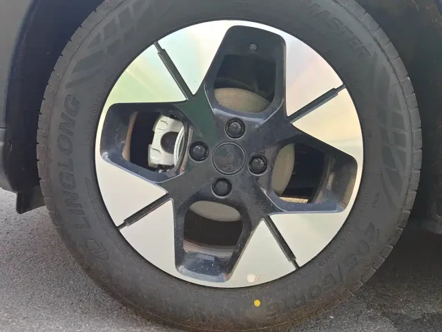 Geely Starry Wish — Фото автомобиля 5