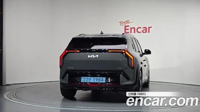 Kia EV3 — Фото автомобиля 4
