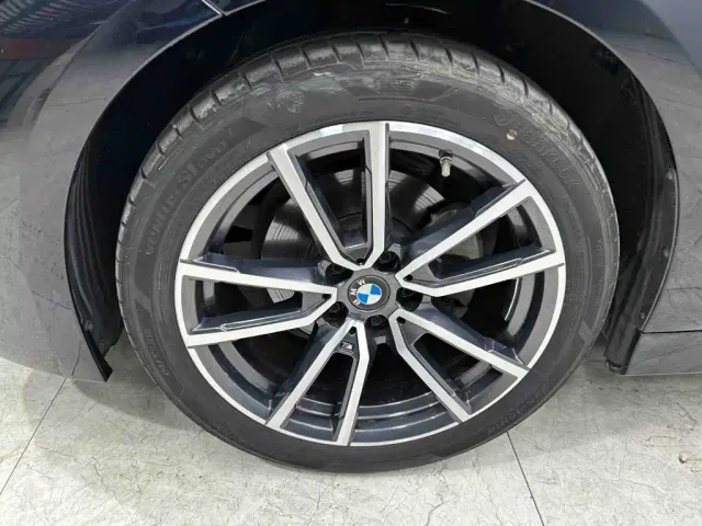 BMW 3 Series — Фото автомобиля 26