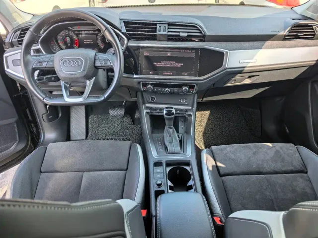Audi Q3 — Фото автомобиля 8