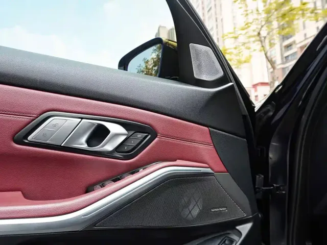 BMW 3 Series — Фото автомобиля 23