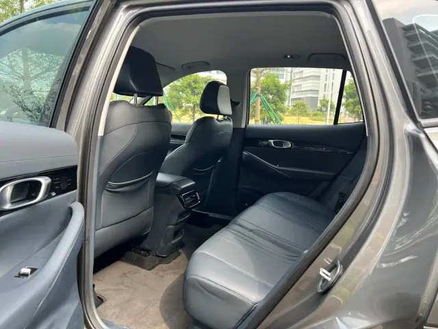 Geely Galaxy E5 — Фото автомобиля 14
