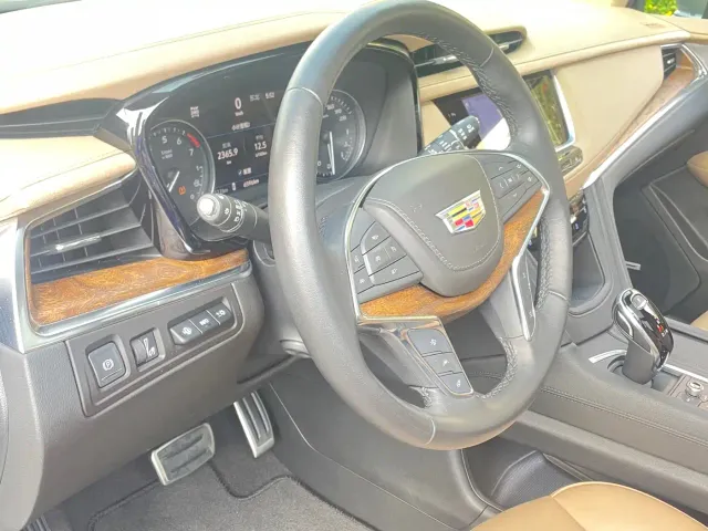 Cadillac XT5 — Фото автомобиля 5