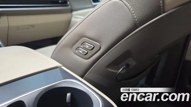 Kia Carnival 4th Gen — Фото автомобиля 24